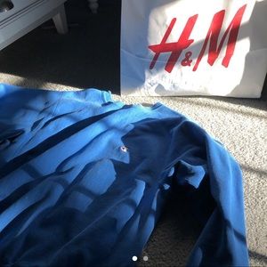 Vintage Champion blue, vibrant sweatshirt